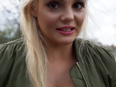 Amazingly hot blonde Katy Jayne gets seduced outdoors