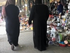 Large Arabic Butt