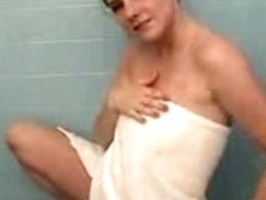 Guy filmed his cute brunette girlfriend in the bathtub