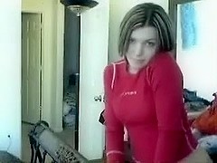 My gf stripped her clothes on webcam