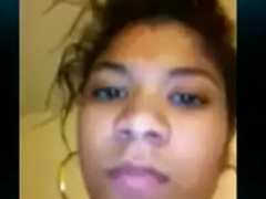 Hot ebony girl fingers her pussy for her bf on skype