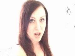 Hot Ladyboy In Lingerie Wanking On Webcam