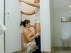 amateur - german couple on toilet