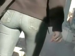 That perfect ass in tight jeans gets some cam attention