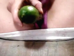 I fuck a cucumber get hubby cum on it i eat it for friend